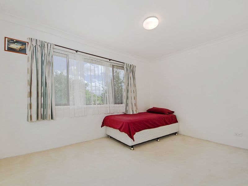 14 Shrike Court, BURLEIGH WATERS QLD 4220, Burleigh Waters - Thumbnail 7