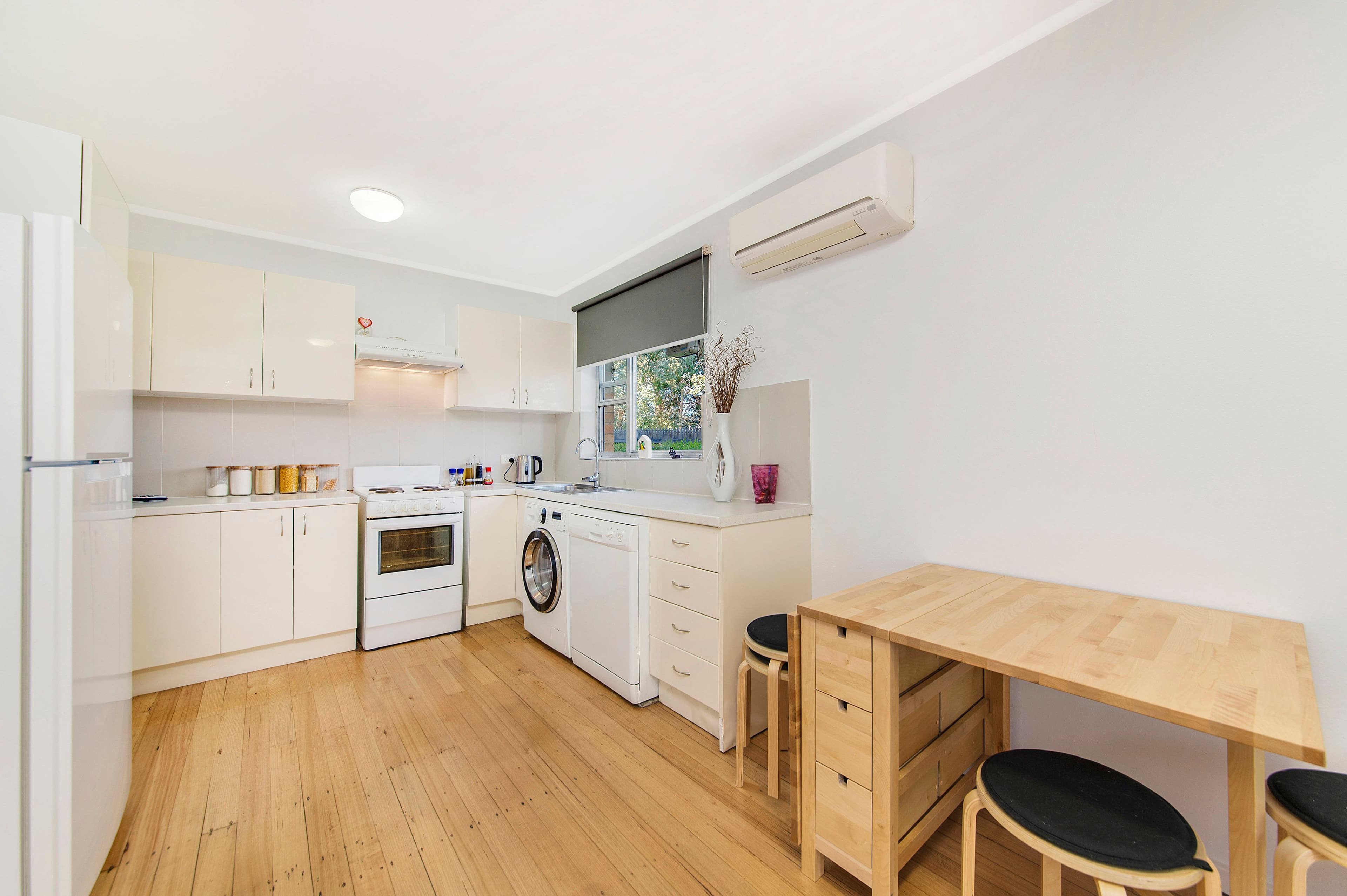 51 Hampton Circuit, Yarralumla ACT 2600, Yarralumla - Thumbnail 7