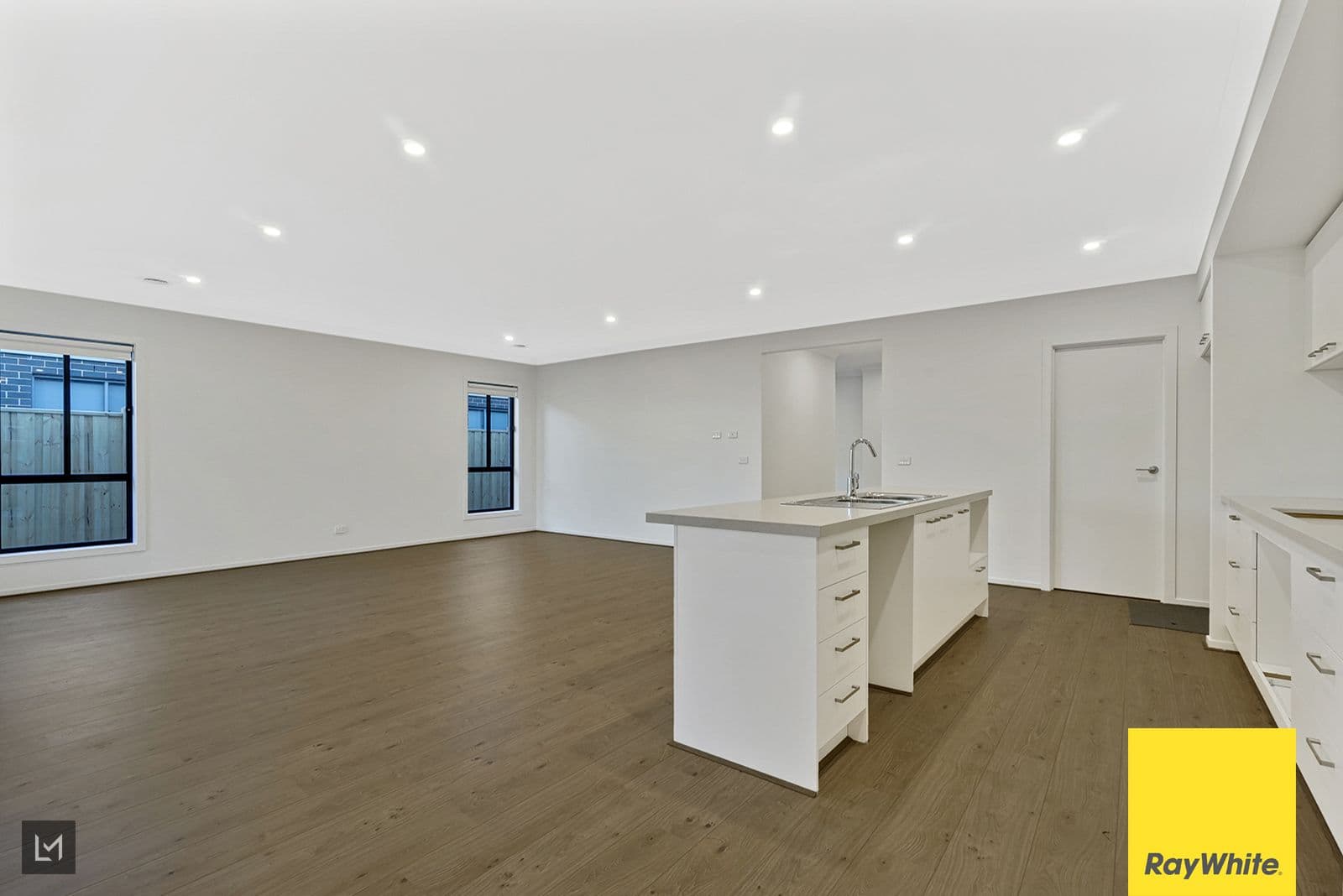 35 Madden Boulevard, Tarneit VIC 3029, Tarneit - Thumbnail 8