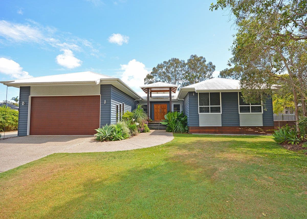 34 Hughes Road, Urangan QLD 4655, Urangan - Thumbnail 2