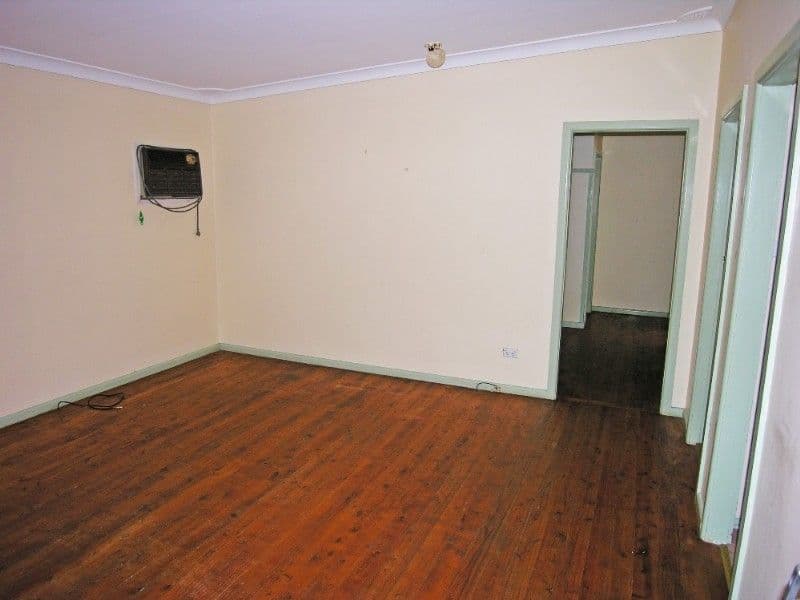29 Canton Beach Road, TOUKLEY NSW 2263, Toukley - Thumbnail 3