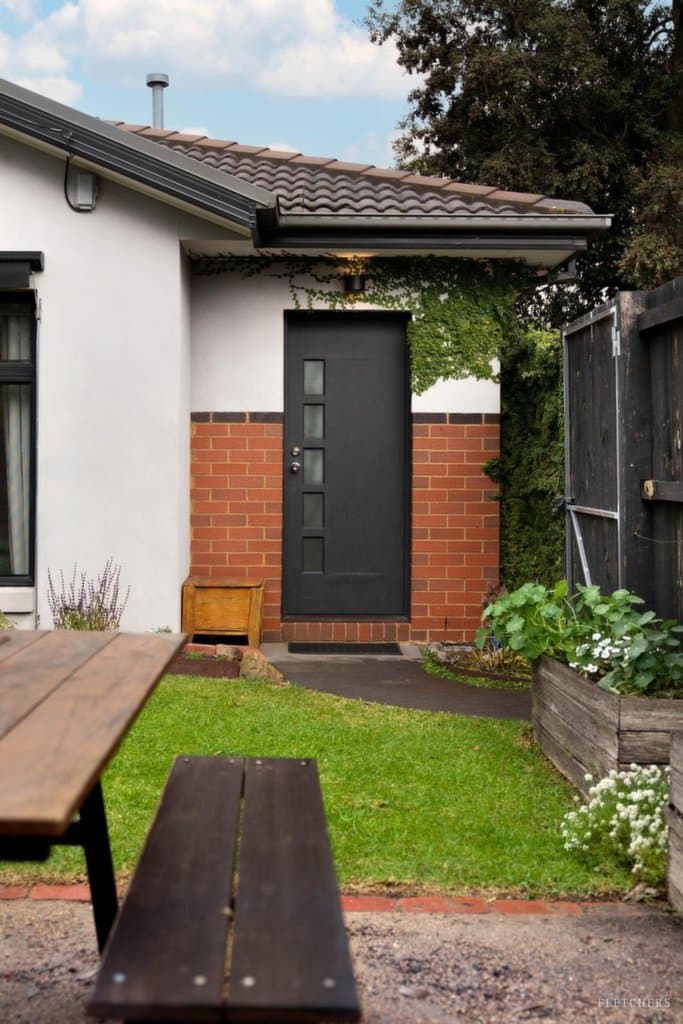 1/112 Royal Parade, Reservoir - Thumbnail 3