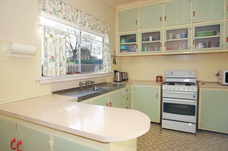 7 Bedwell Avenue, DANDENONG VIC 3175, Dandenong - Thumbnail 8