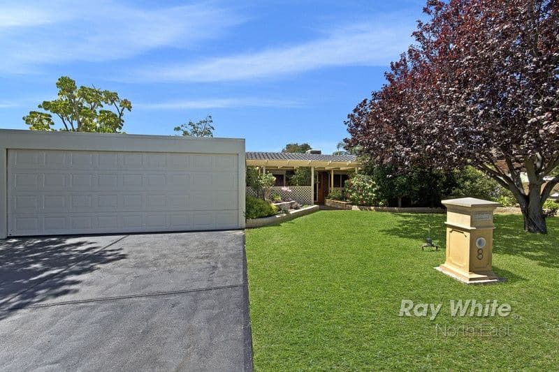 8 Robertson Crescent, Redwood Park SA 5097, Redwood Park - Image 1