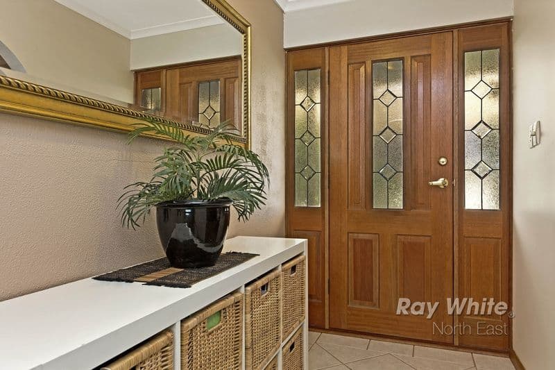 8 Robertson Crescent, Redwood Park SA 5097, Redwood Park - Thumbnail 2