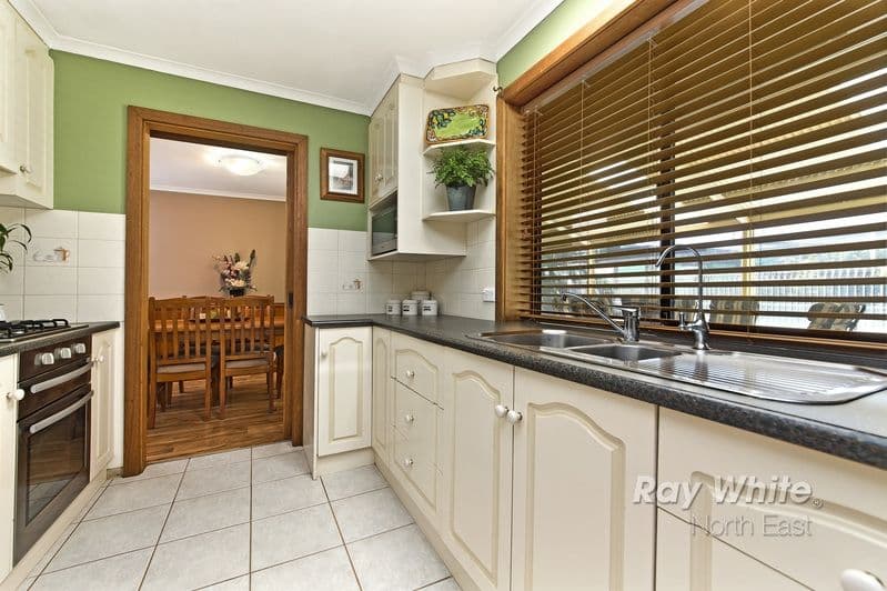 8 Robertson Crescent, Redwood Park SA 5097, Redwood Park - Thumbnail 6