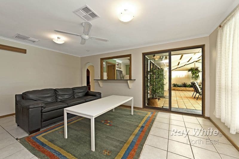 8 Robertson Crescent, Redwood Park SA 5097, Redwood Park - Thumbnail 8