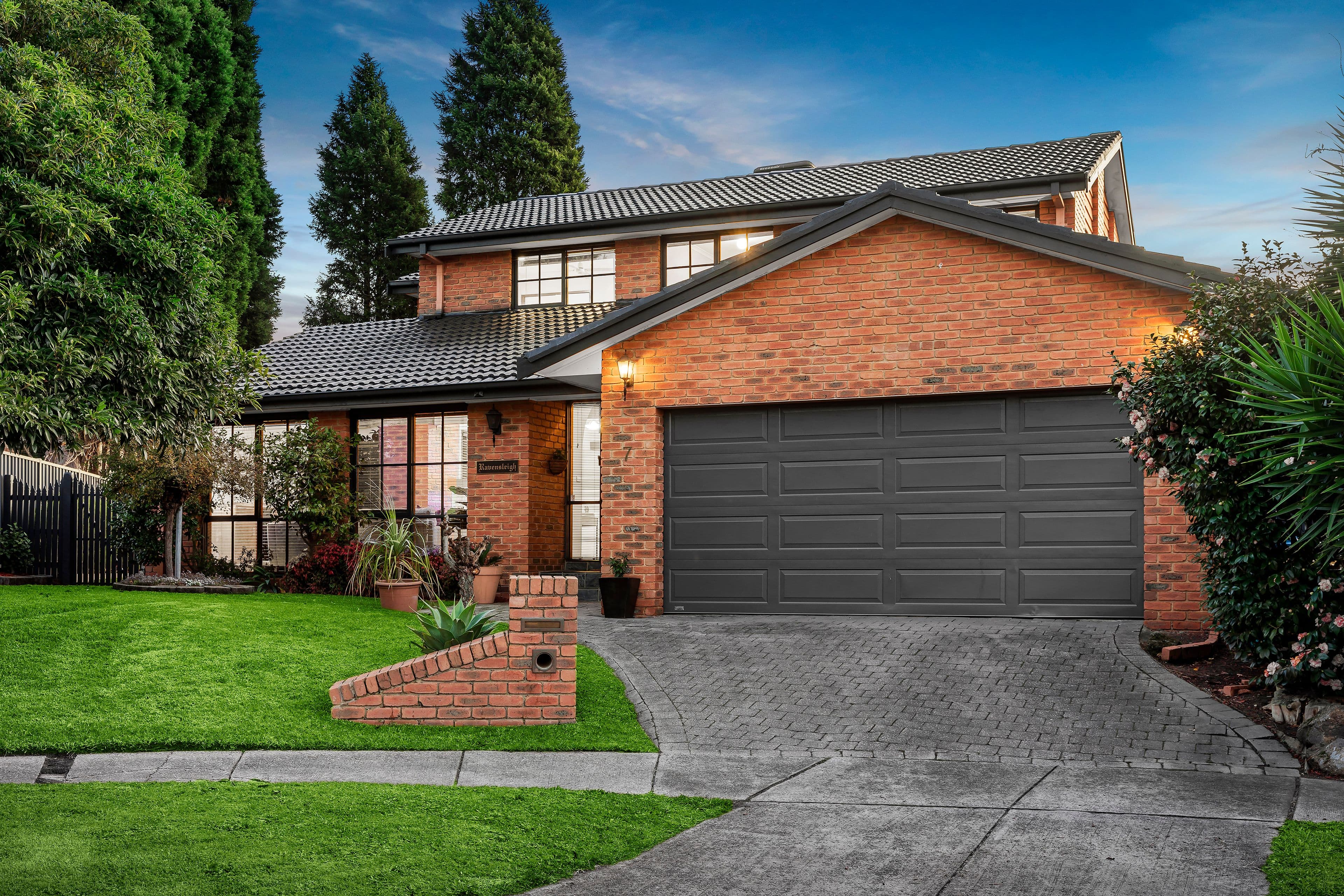 7 Fromelles Court, Wantirna South VIC 3152, Wantirna South - Image 1