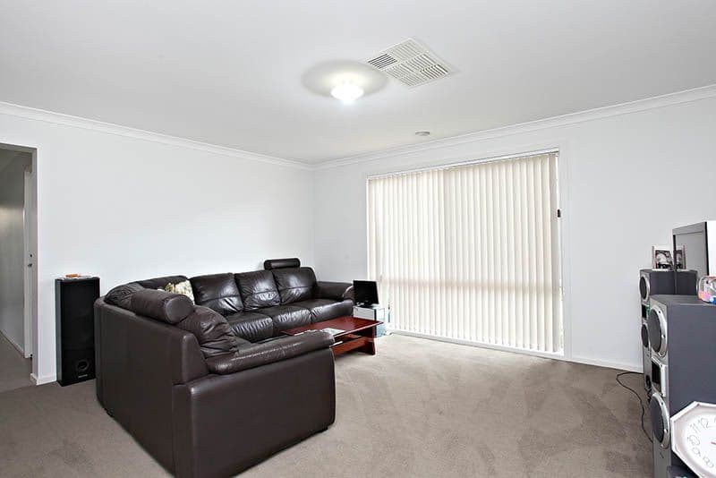 34 Jonah Parade, DEER PARK VIC 3023, Deer Park - Thumbnail 4
