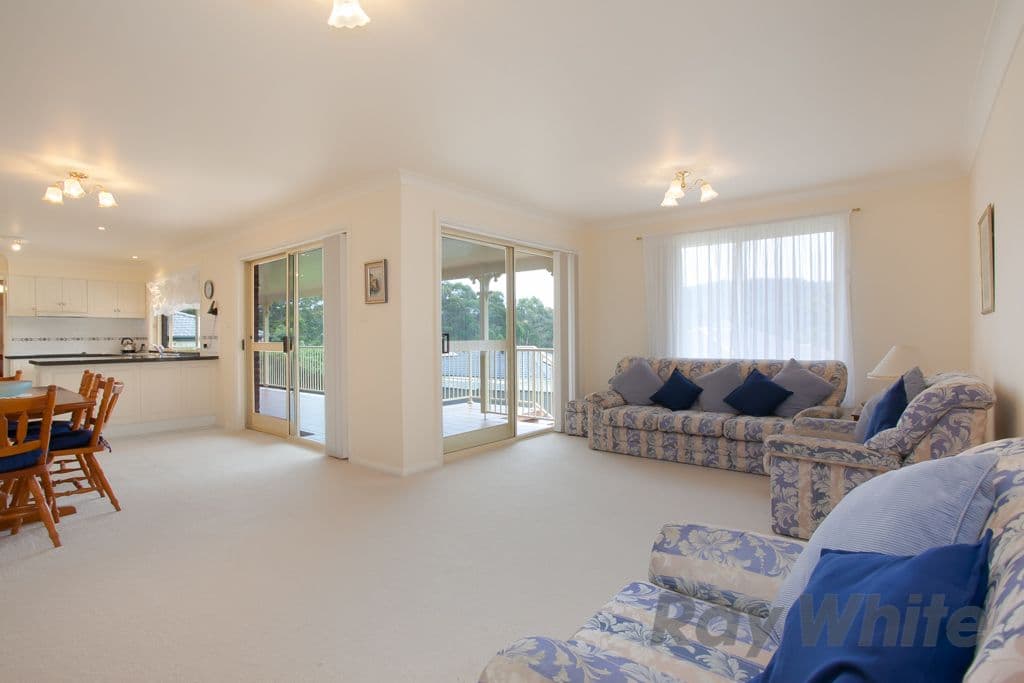 34 Camberwarra Drive, BELMONT NORTH NSW 2280, Belmont North - Thumbnail 5