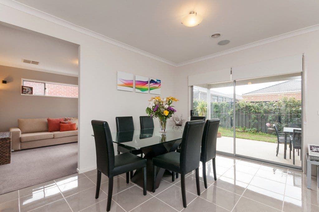 11 Eminence Way, CRAIGIEBURN VIC 3064, Craigieburn - Thumbnail 4