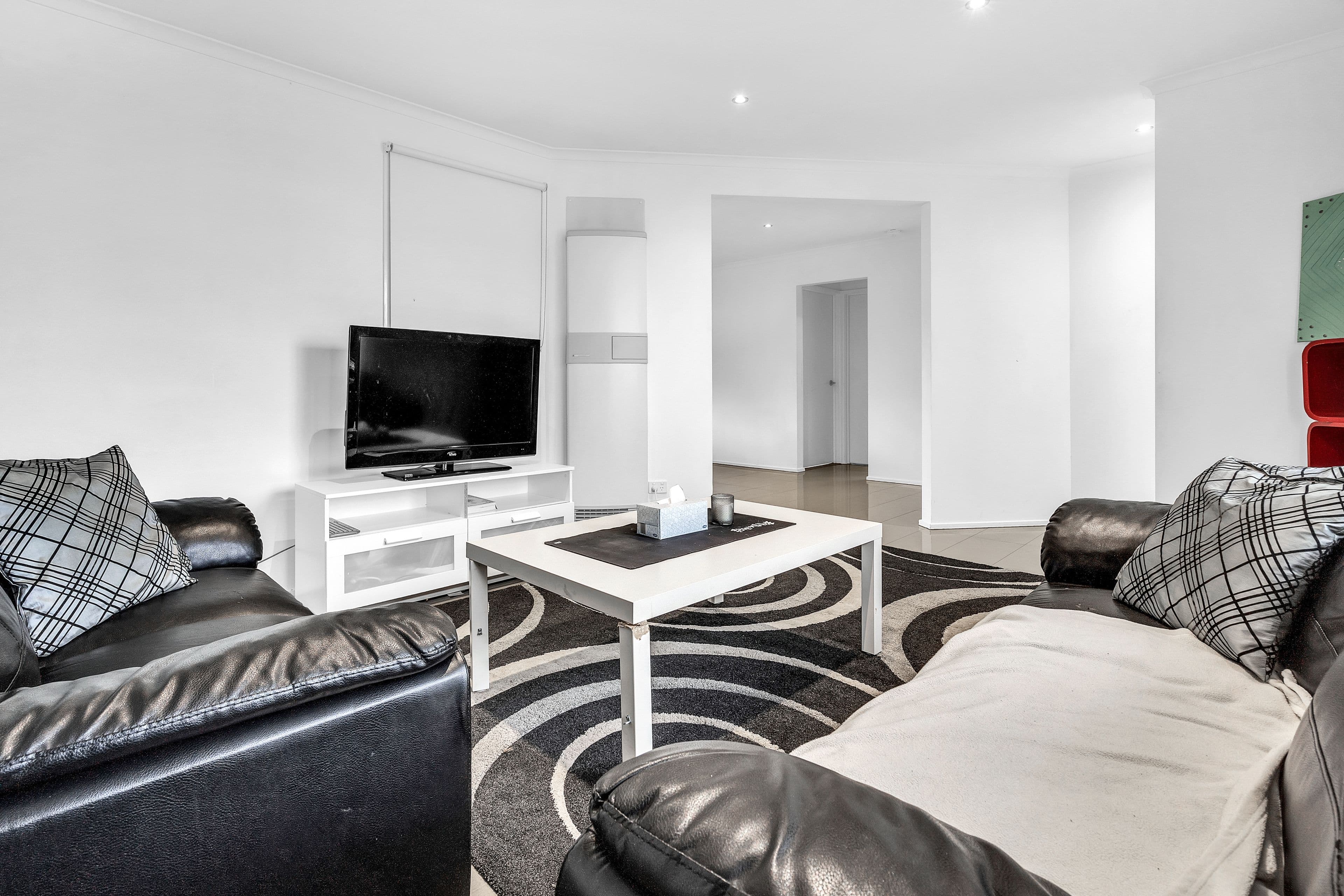 23 Amesbury Avenue, Craigieburn VIC 3064, Craigieburn - Thumbnail 4