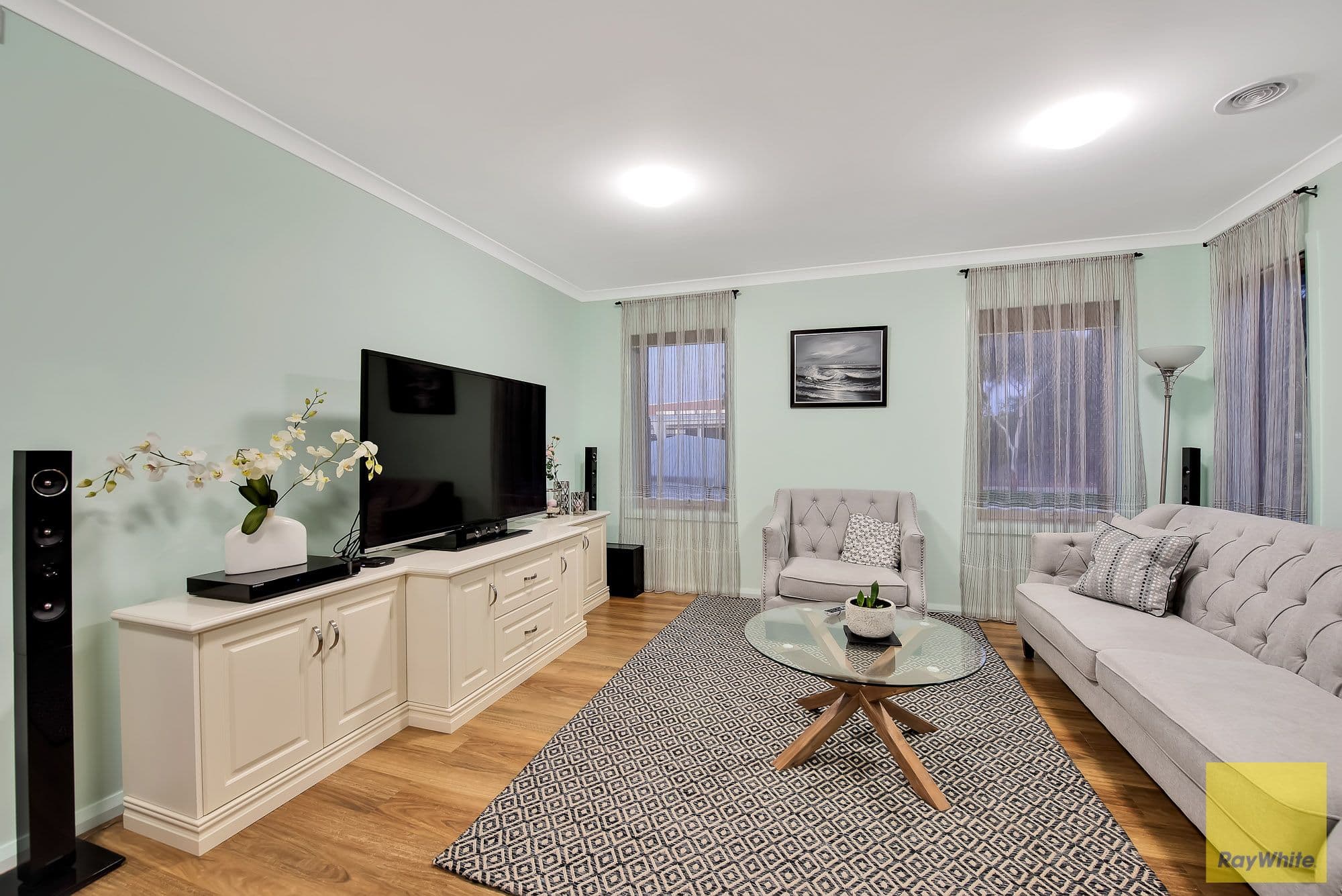 18 Parkvista Drive, Truganina VIC 3029, Truganina - Thumbnail 2