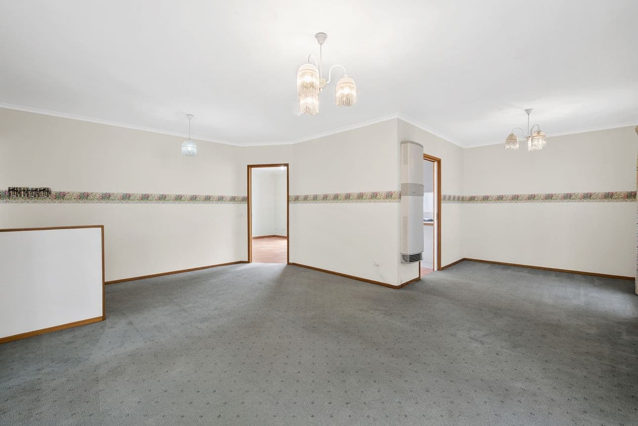 77 Cloverdale Drive, Corio VIC 3214, Corio - Thumbnail 3