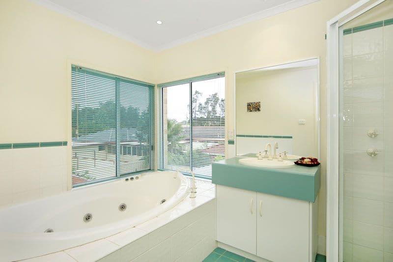 6 Macintyre Street, BATEAU BAY NSW 2261, Bateau Bay - Thumbnail 4