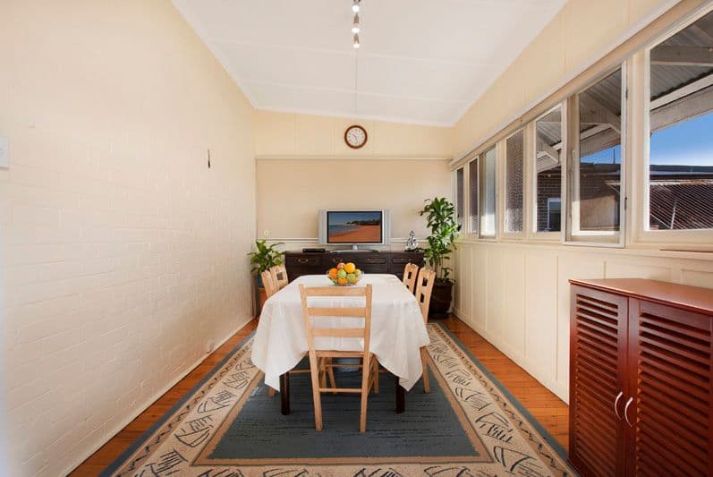 77 Minnamorra Avenue, EARLWOOD NSW 2206, Earlwood - Thumbnail 3