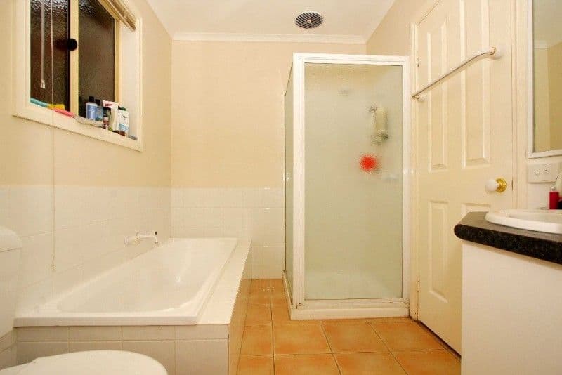 7 Natika Court, BUNDOORA VIC 3083, Bundoora - Thumbnail 4
