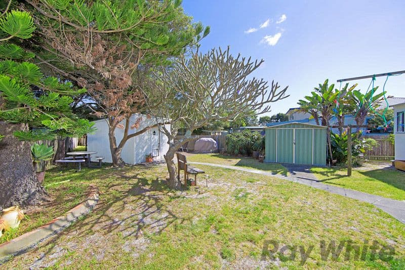 25 Ourringo Street, BUDGEWOI NSW 2262, Budgewoi - Thumbnail 6