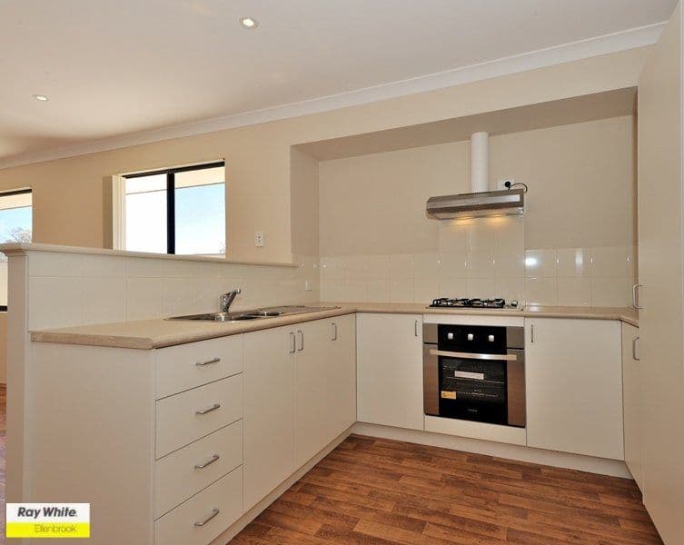 27 Powlett Link, ELLENBROOK WA 6069, Ellenbrook - Thumbnail 3