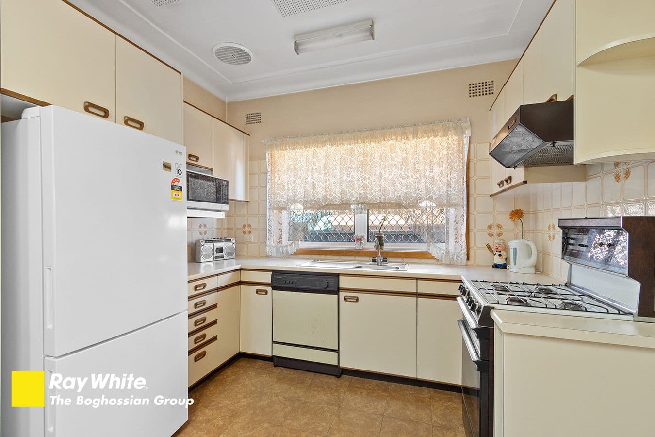 104 Belmore Road, Peakhurst NSW 2210, Peakhurst - Thumbnail 8