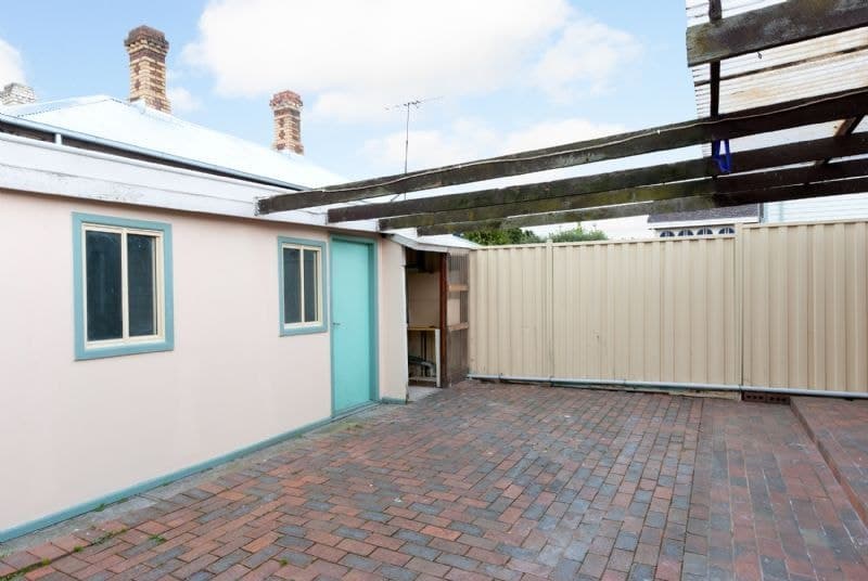 12 Leeds Street, Footscray - Thumbnail 5