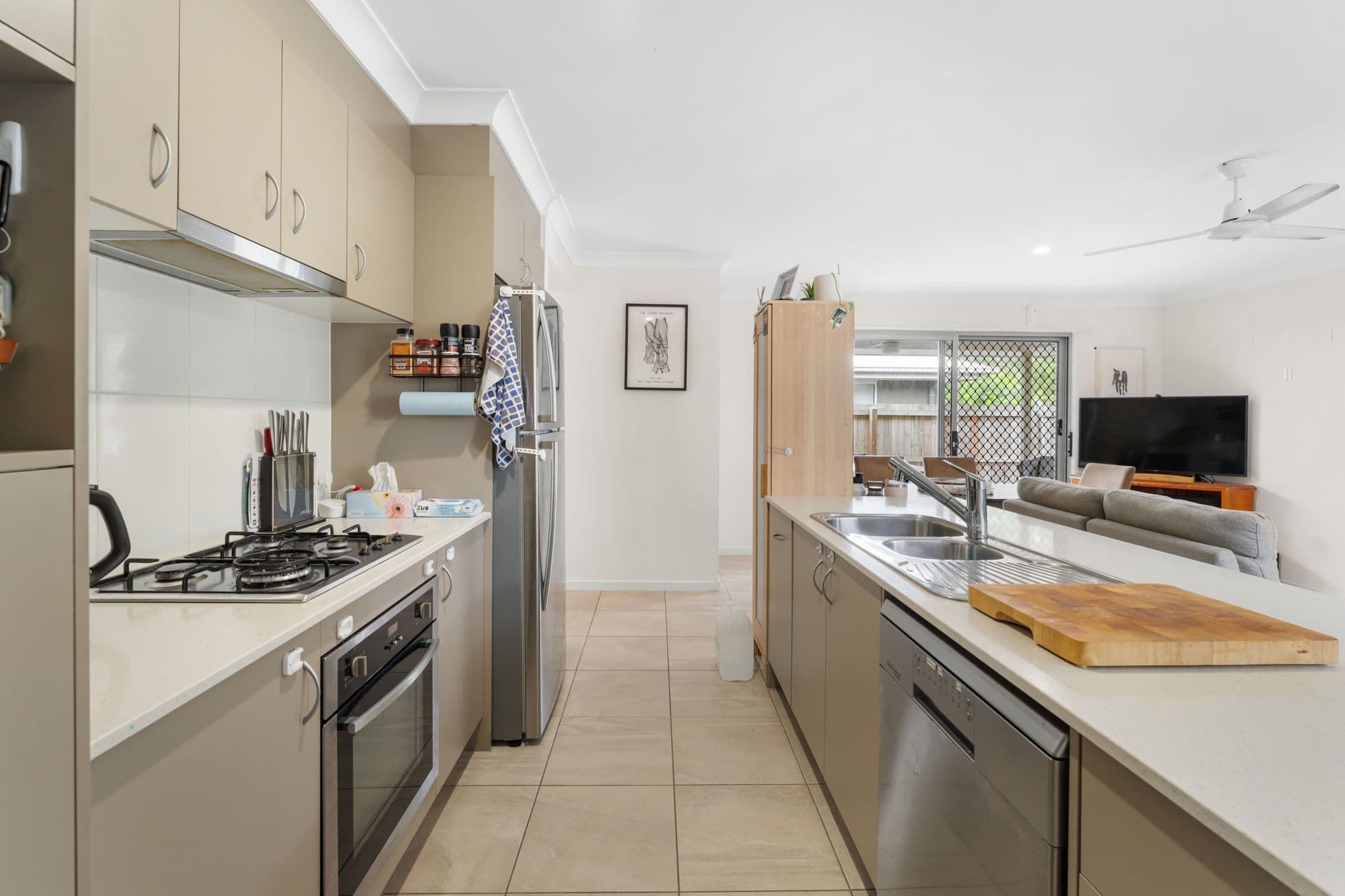 16 Kourounis Street, Logan Reserve QLD 4133, Logan Reserve - Thumbnail 5