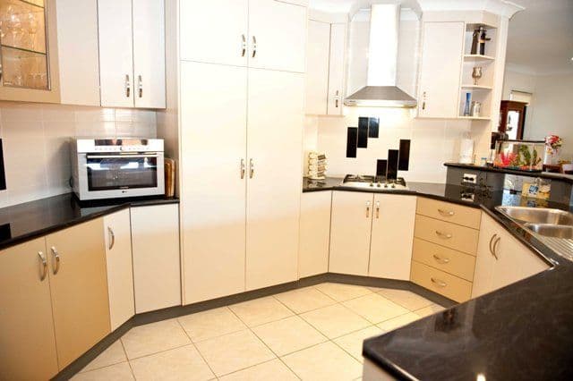 7 Helga Court, GLENELLA QLD 4740, Glenella - Thumbnail 7