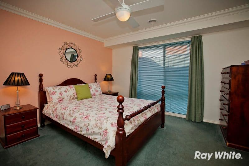 98 Leigh Drive, PAKENHAM VIC 3810, Pakenham - Thumbnail 6