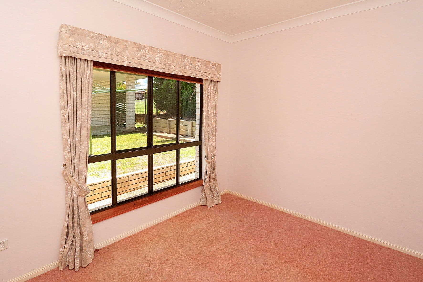 33 Shaw Avenue, Yeppoon QLD 4703, Yeppoon - Thumbnail 8