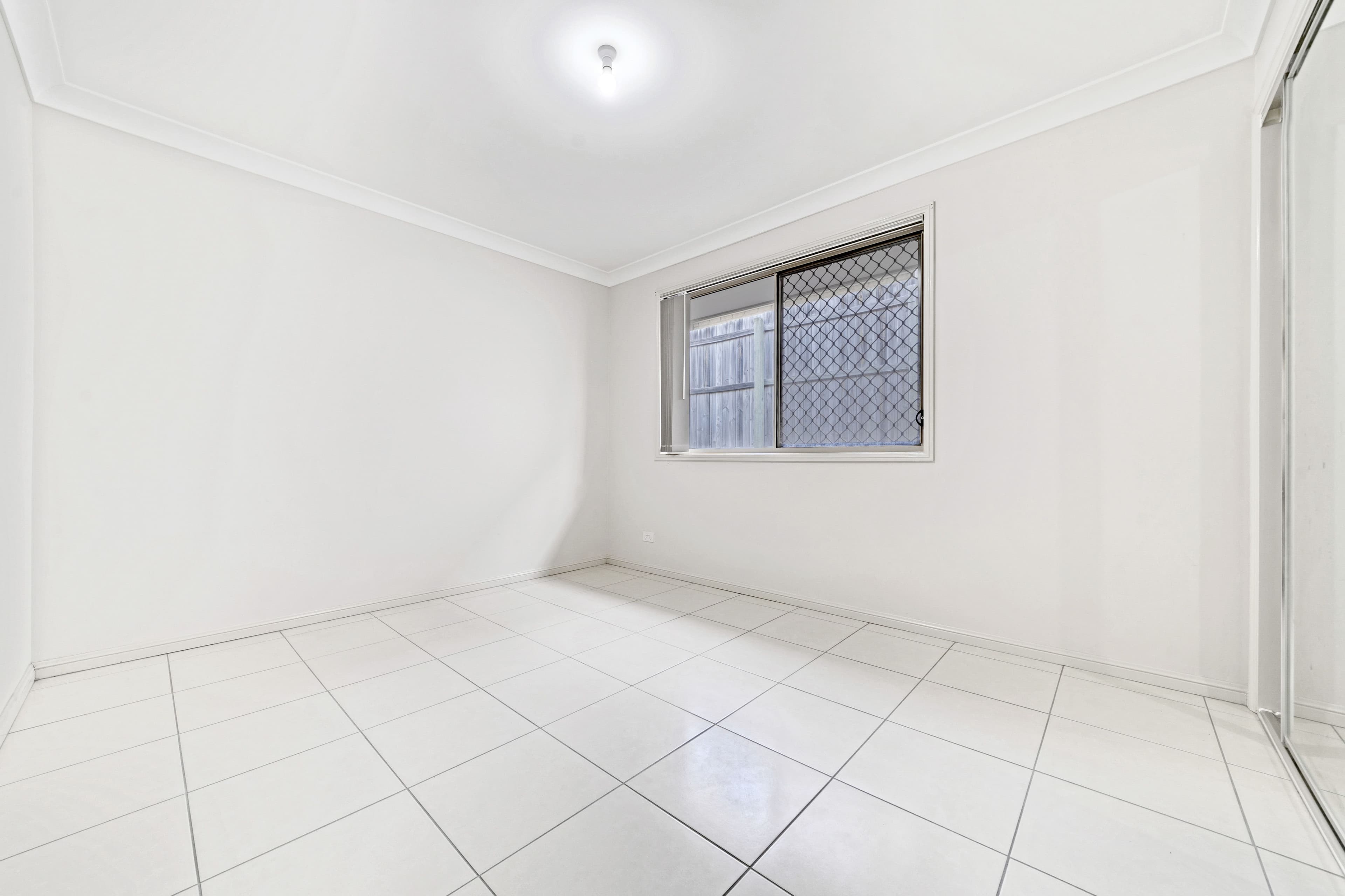 37 Ridgevale Boulevard, Holmview QLD 4207, Holmview - Thumbnail 8
