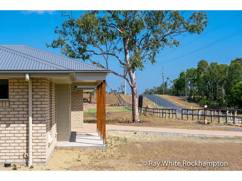 657 Montgomerie Street, Lakes Creek QLD 4701, Lakes Creek - Thumbnail 8