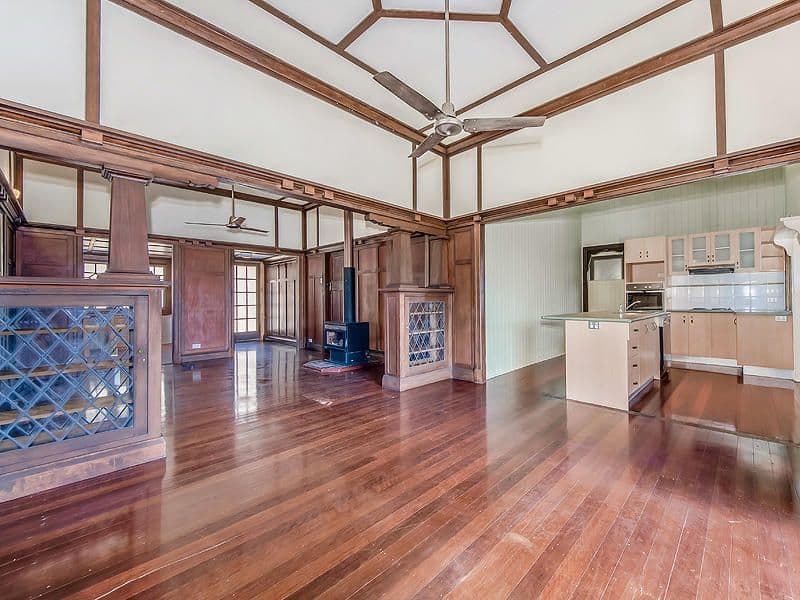 31 Pioneer Road, POMONA QLD 4568, Pomona - Thumbnail 2