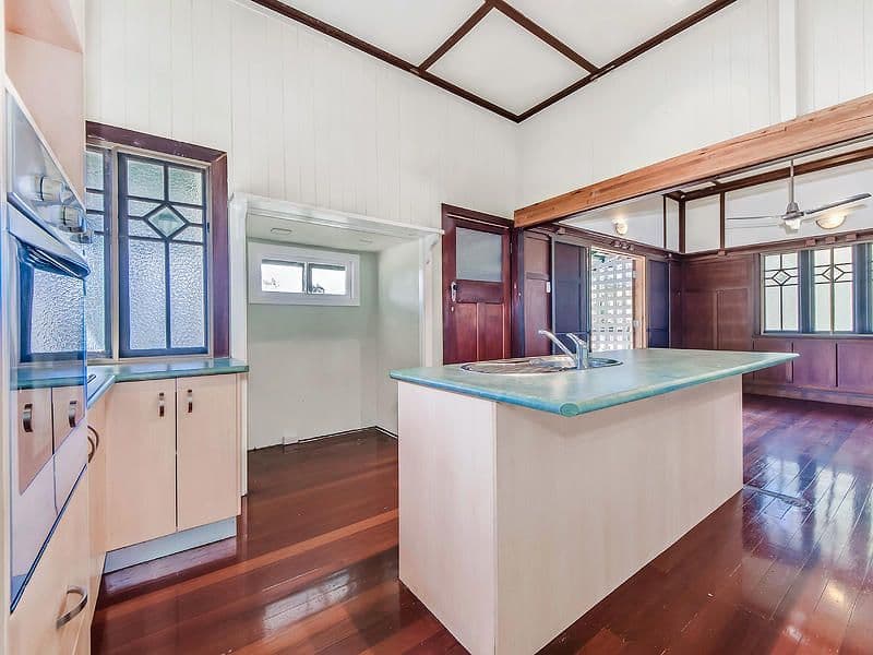 31 Pioneer Road, POMONA QLD 4568, Pomona - Thumbnail 5