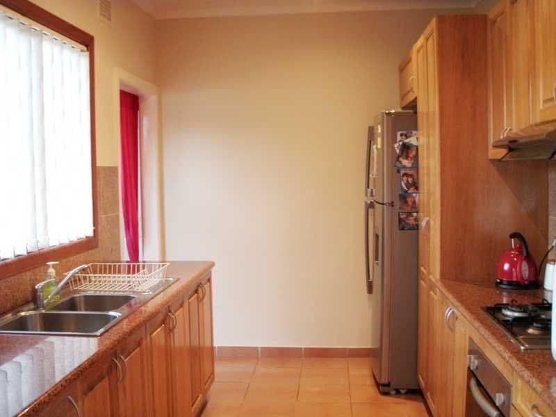 33 Lawford Street, GREENACRE NSW 2190, Greenacre - Thumbnail 7