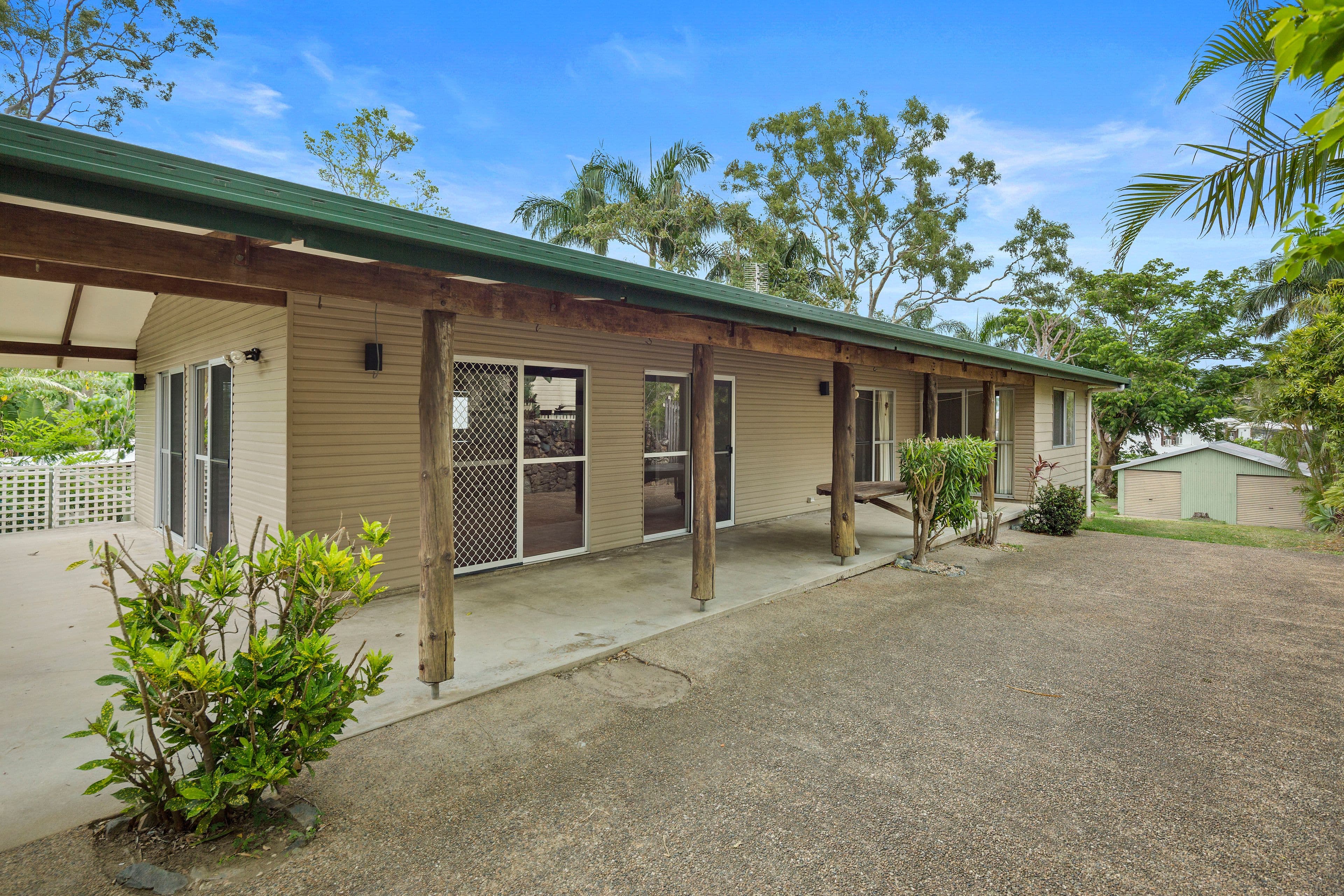 4 Iluka Street, Cannonvale QLD 4802, Cannonvale - Thumbnail 3