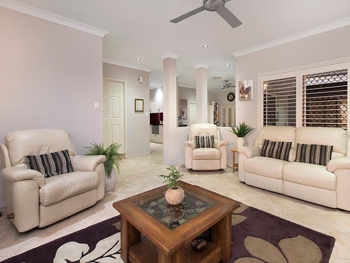 6 Flame Tree Crescent, Carindale QLD 4152, Carindale - Thumbnail 2