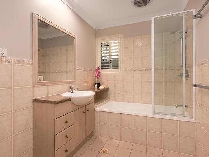 6 Flame Tree Crescent, Carindale QLD 4152, Carindale - Thumbnail 7