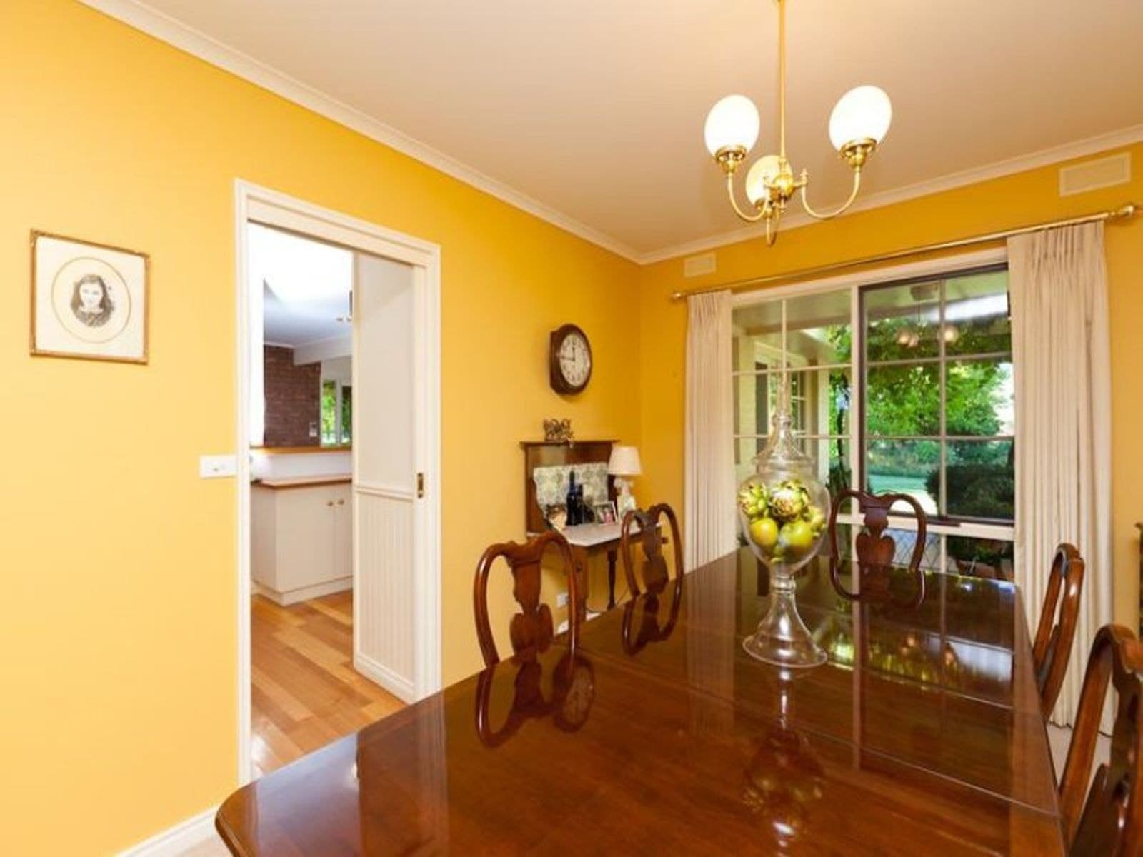 595 Cureton Avenue, Nichols Point - Thumbnail 4