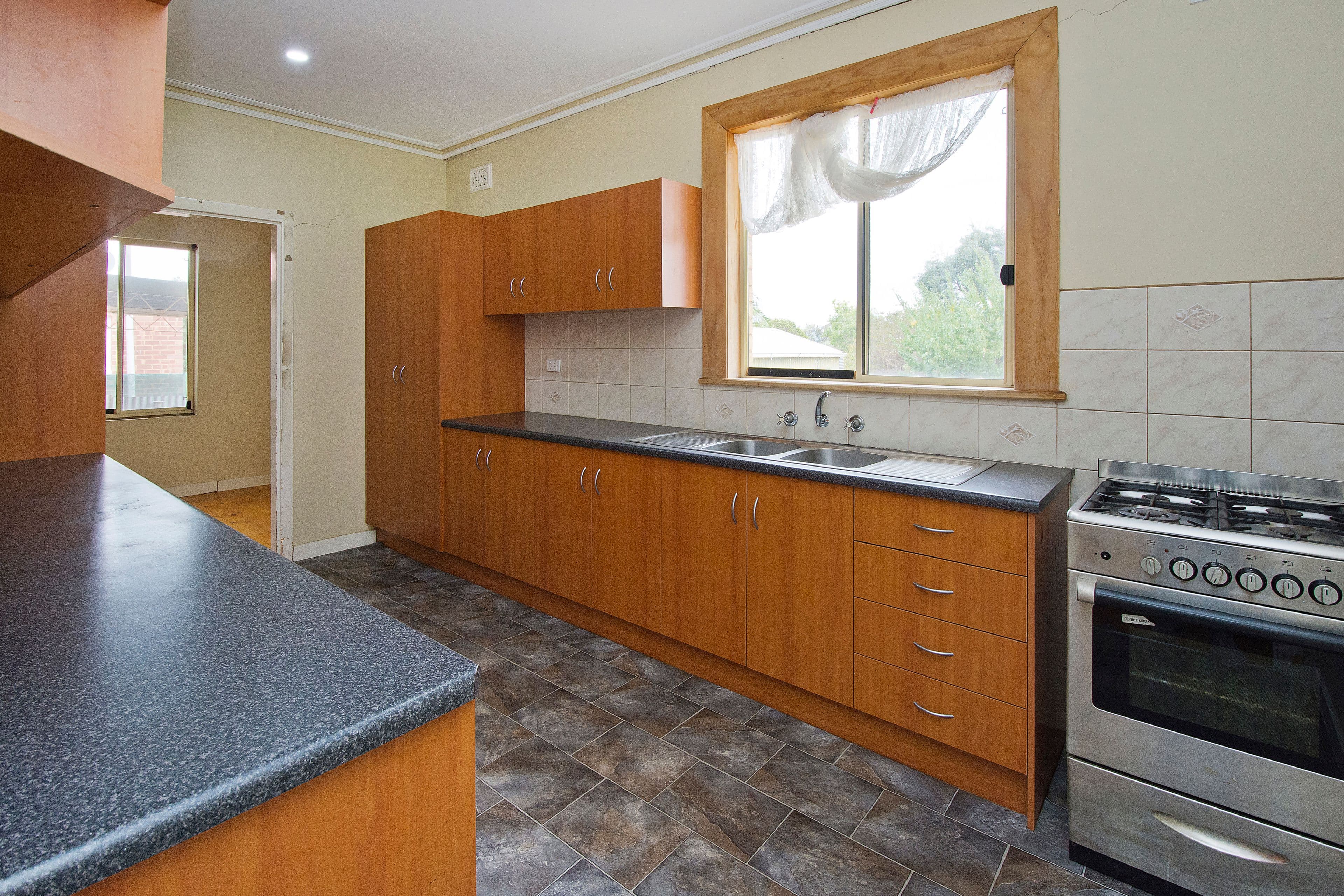 95 Yorktown Road, Elizabeth Park SA 5113, Elizabeth Park - Thumbnail 2