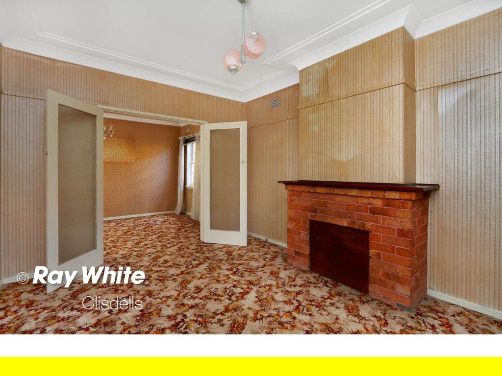 32 Proctor Avenue, KINGSGROVE NSW 2208, Kingsgrove - Thumbnail 2