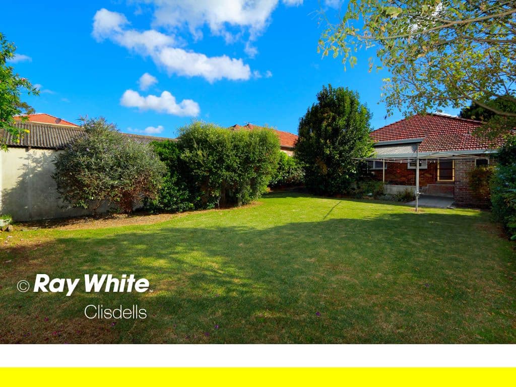 32 Proctor Avenue, KINGSGROVE NSW 2208, Kingsgrove - Thumbnail 5
