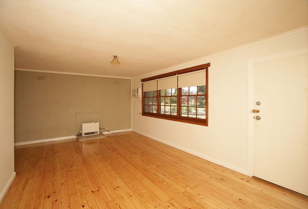 14 Chifley Crescent, Kooringal NSW 2650, Kooringal - Thumbnail 3