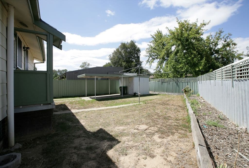 14 Chifley Crescent, Kooringal NSW 2650, Kooringal - Thumbnail 8