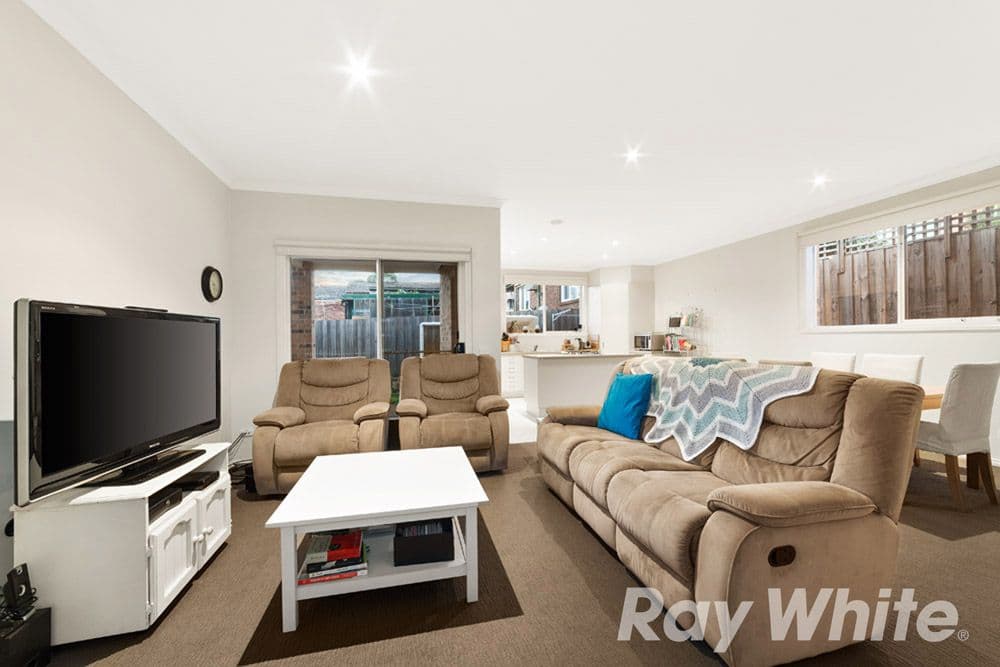 2 Clendon Road, Ferntree Gully VIC 3156, Ferntree Gully - Thumbnail 3