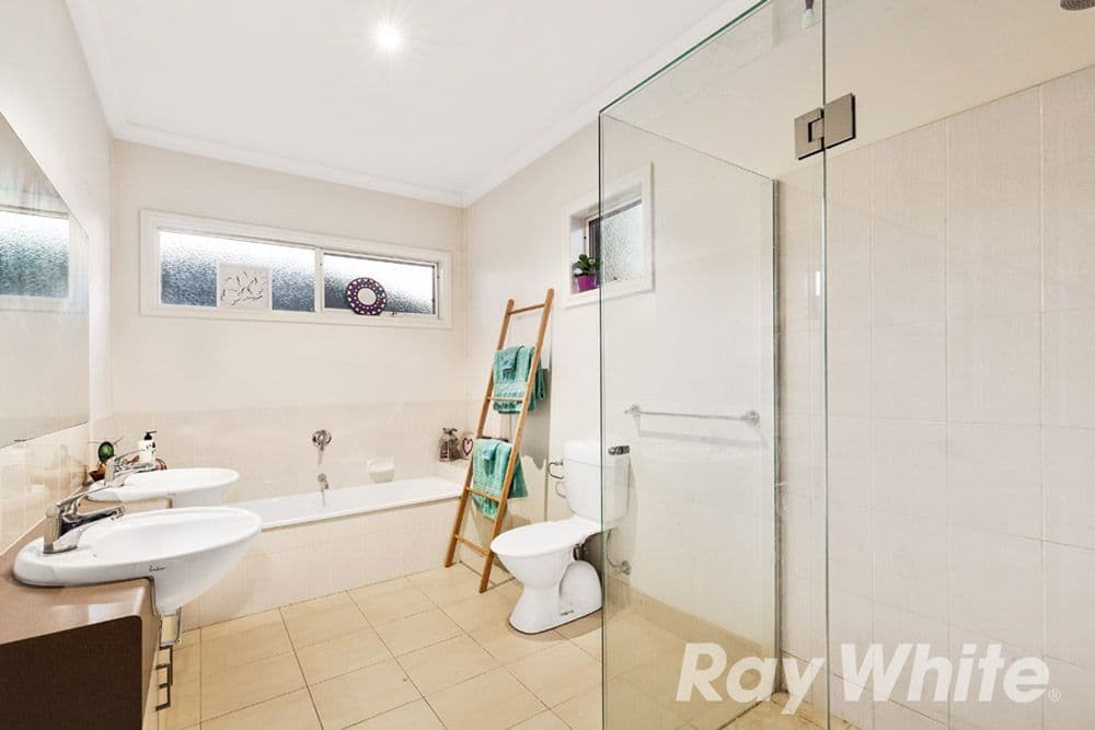 2 Clendon Road, Ferntree Gully VIC 3156, Ferntree Gully - Thumbnail 7