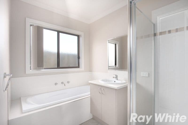 143 Ahern Road, PAKENHAM VIC 3810, Pakenham - Thumbnail 7