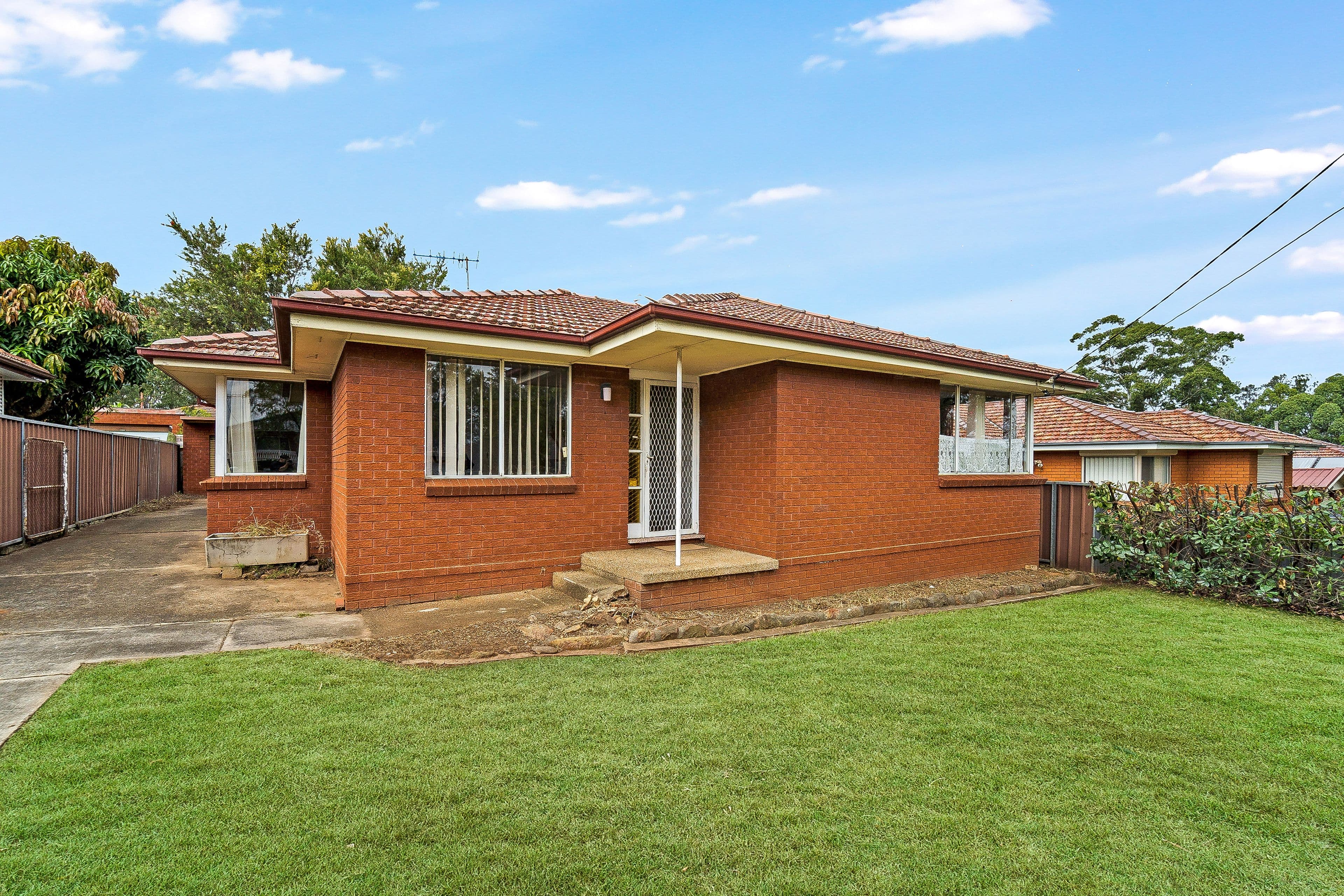 8 Owen Road, Georges Hall NSW 2198, Georges Hall - Image 1