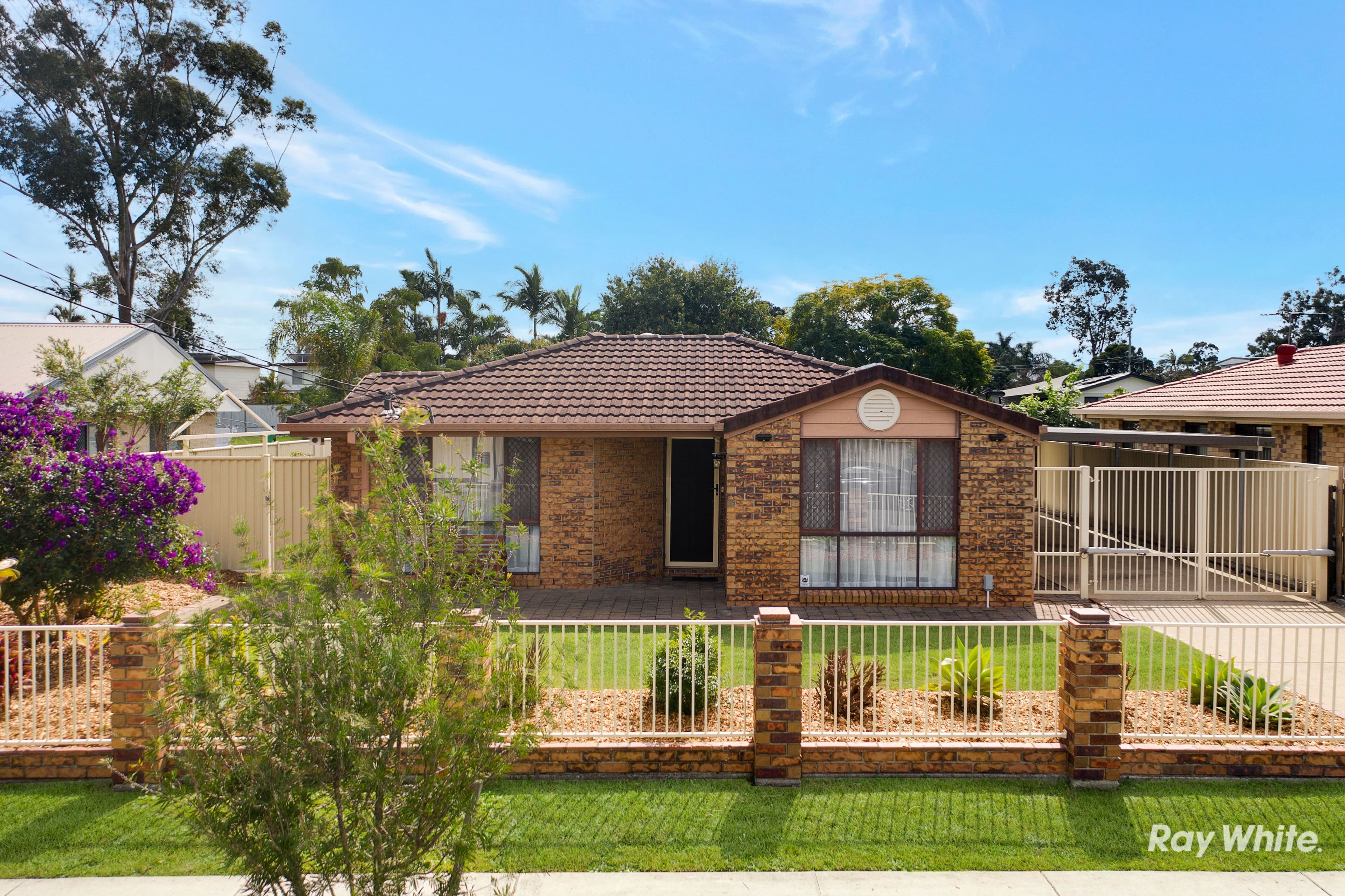 23 Yalumba Street, Kingston QLD 4114, Kingston - Thumbnail 2
