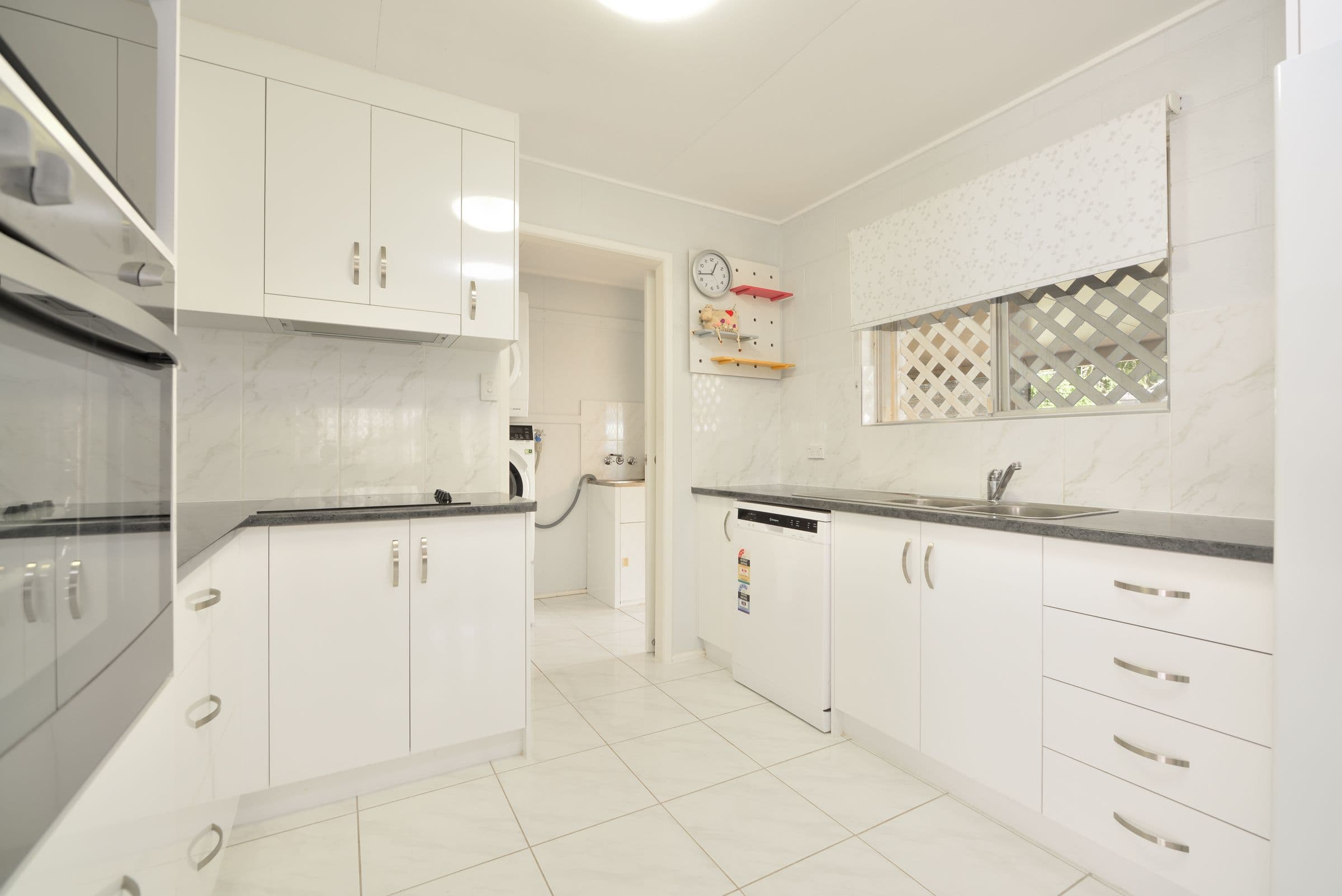 13 Whiting Street, Toolooa QLD 4680, Toolooa - Thumbnail 4