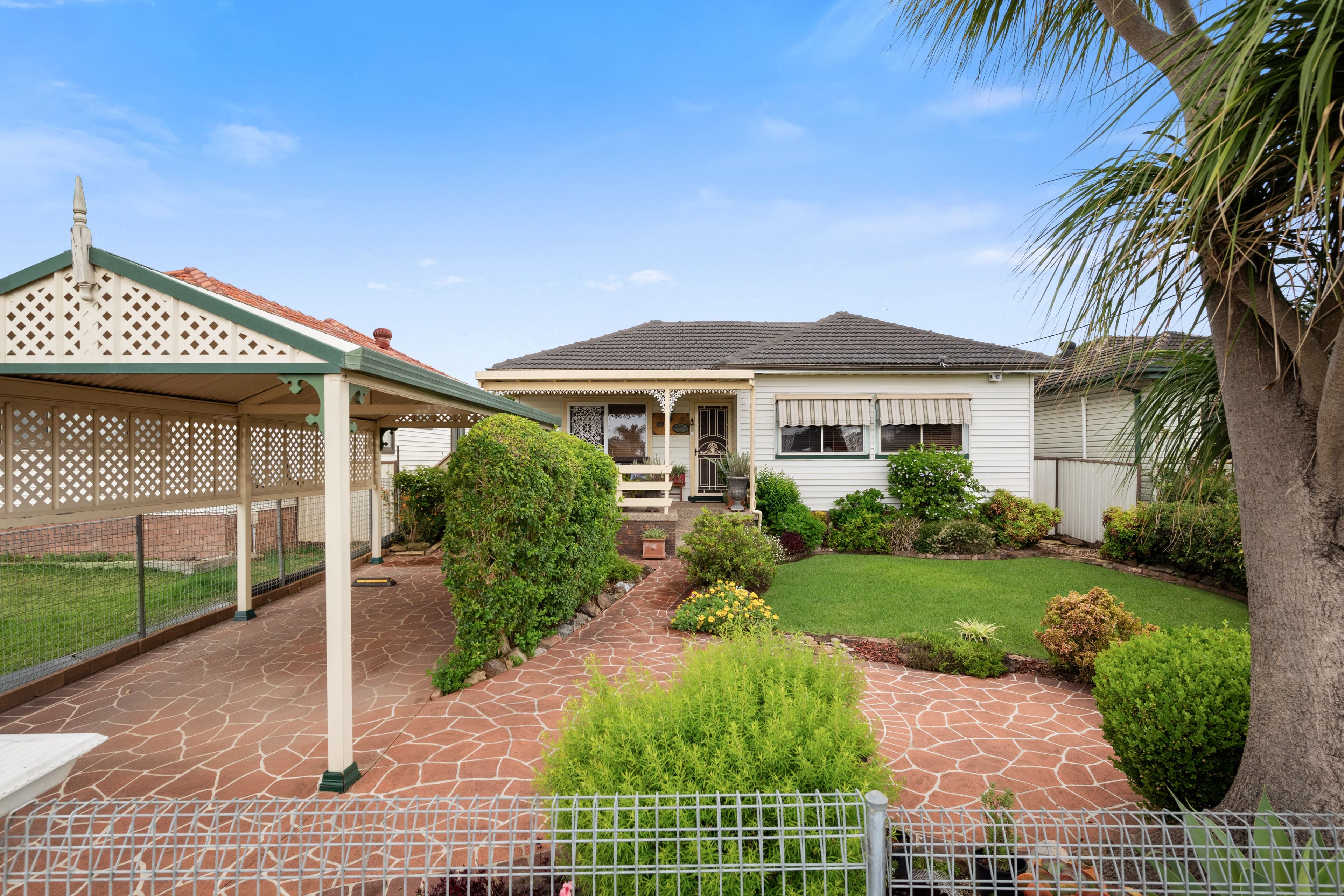 32 Brenda Street, Ingleburn NSW 2565, Ingleburn - Image 1